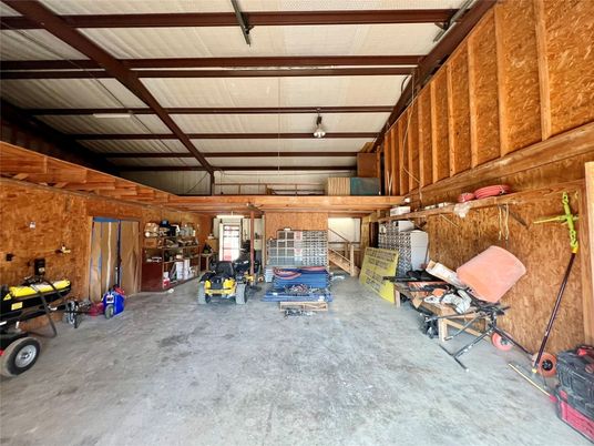Garage, Interior, Wooden Walls