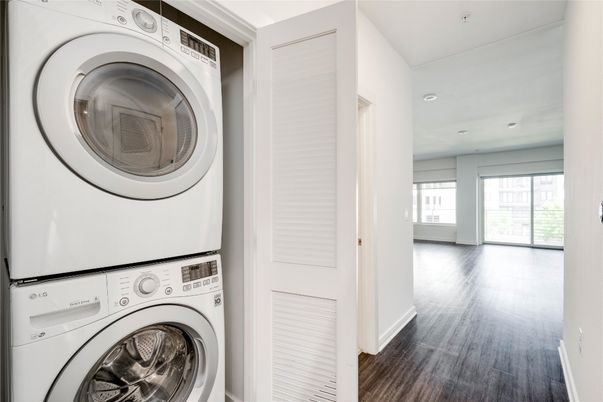Interior, Recessed Lighting, Utility Closets, Washer, Wood Texture Flooring