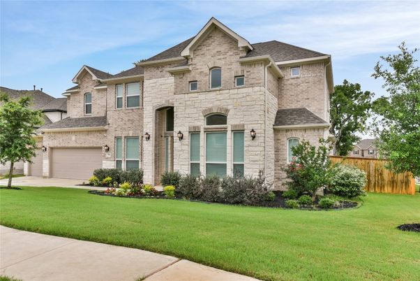 Attached, Exterior, Facade, French Provincial