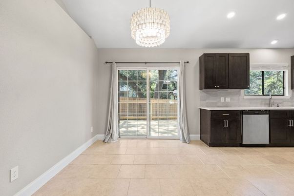 Chandelier, Interior, Kitchen, Recessed Lighting