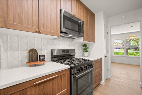 Interior, Kitchen, Pendant Lights, Wood Texture Flooring