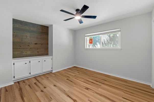 Empty room, Interior, Wood Texture Flooring, Wooden Walls