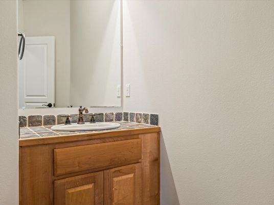 Bathroom, Interior, Tile Countertops