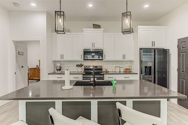 Interior, Kitchen, Pendant Lights, Recessed Lighting