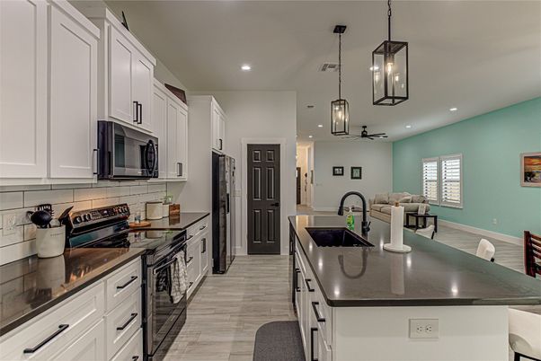 Interior, Kitchen, Pendant Lights, Recessed Lighting