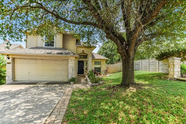 Attached, Backyard, Exterior, Facade, Split Level