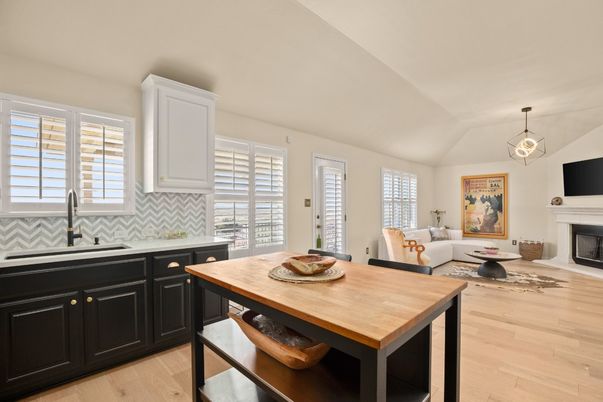 Dining room, Fireplace, Interior, Living room, Pendant Lights, Wood Texture Flooring