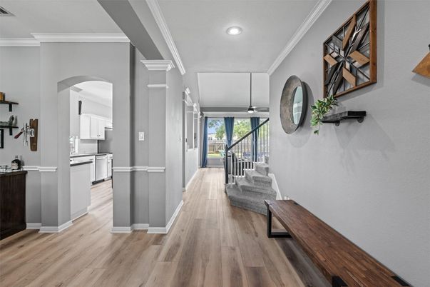 Interior, Kitchen, Recessed Lighting, Wood Texture Flooring