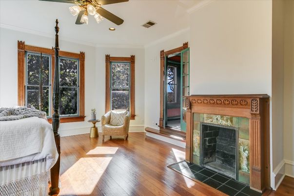 Fireplace, Interior, Recessed Lighting, Wood Texture Flooring