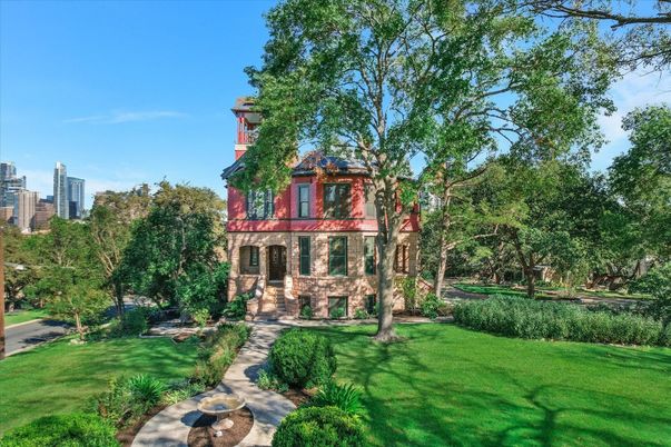 Backyard, Exterior, Facade, Brick Facade, None