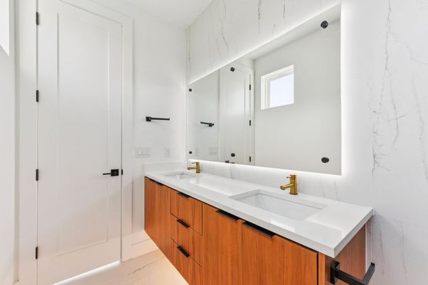 Bathroom, Dual Sink Vanities, Interior, Marble Walls