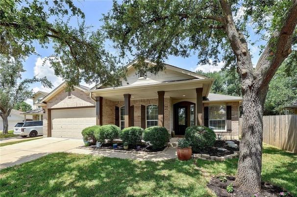 Attached, Exterior, Facade, Brick Facade, American Craftsman