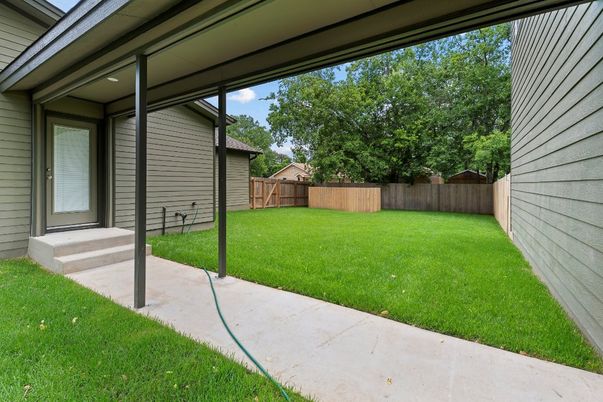 Backyard, Exterior