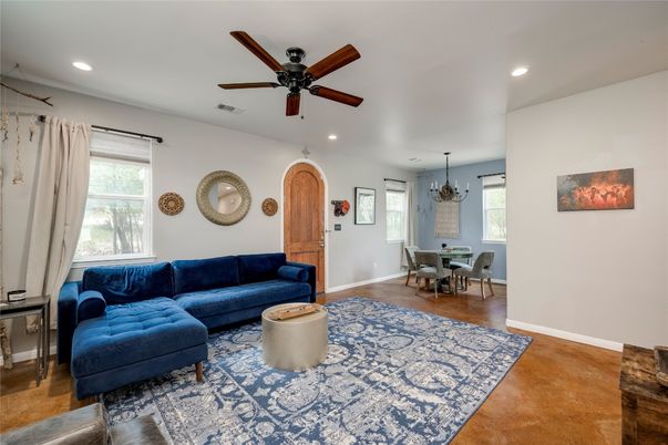 Chandelier, Dining room, Interior, Living room, Recessed Lighting, Wood Texture Flooring