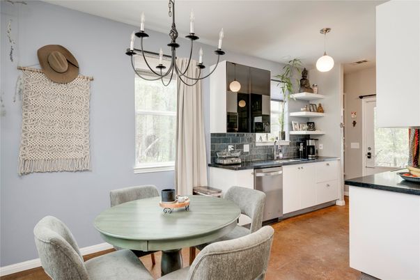 Chandelier, Dining room, Interior, Kitchen, Pendant Lights