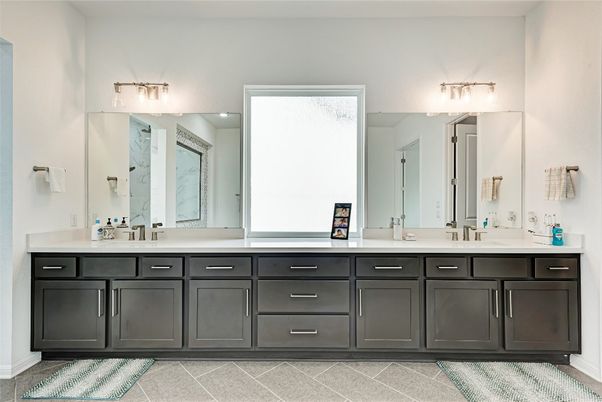 Bathroom, Dual Sink Vanities, Interior