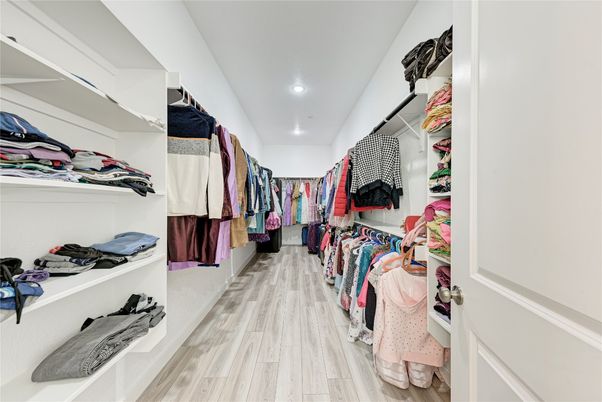 Interior, Recessed Lighting, Walk-in Closets, Wood Texture Flooring