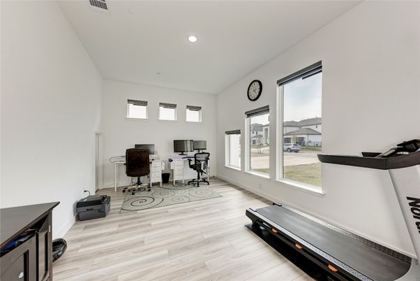 Fitness Equipment, Home Office, Interior, Recessed Lighting, Wood Texture Flooring