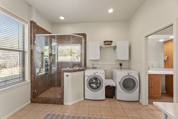 Interior, Recessed Lighting, Washer