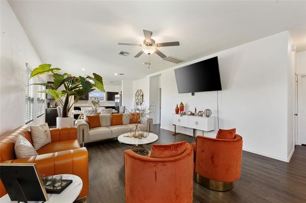 Interior, Living room, Recessed Lighting, Wood Texture Flooring