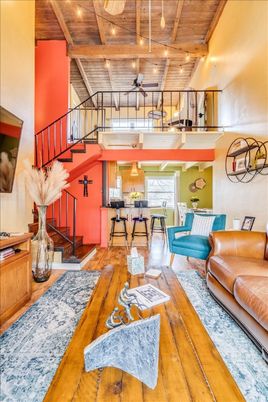 Dining room, Interior, Living room, Pendant Lights, Wooden Beams, Wooden Ceilings, Wood Texture Flooring