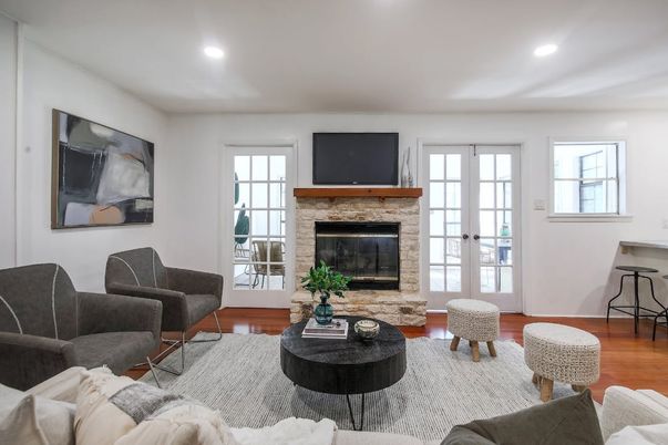 Fireplace, Interior, Living room, Recessed Lighting, Wood Texture Flooring