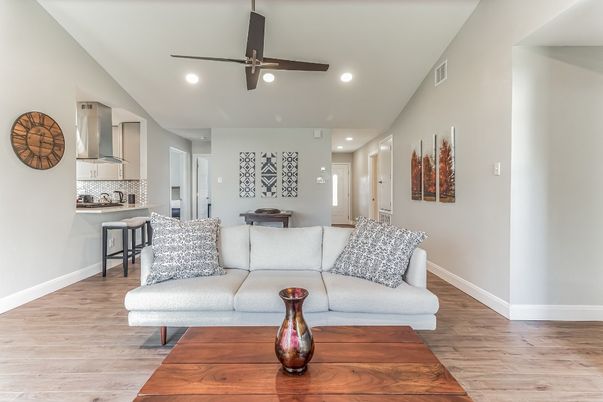 Interior, Living room, Recessed Lighting, Wood Texture Flooring