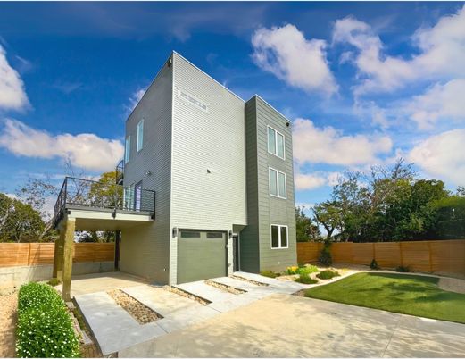 Attached, Exterior, Facade, Highrise
