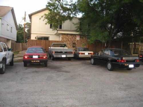 Exterior, Garage