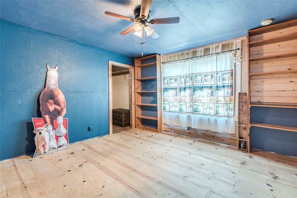 Empty room, Interior, Wood Texture Flooring, Wooden Walls