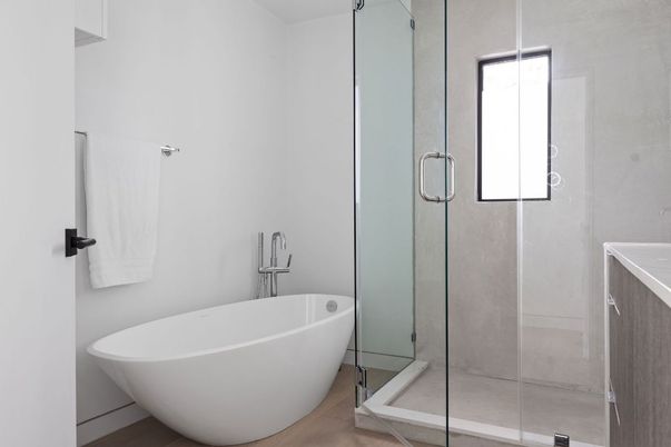 Bathroom, Free Standing Baths, Glass Shower, Interior