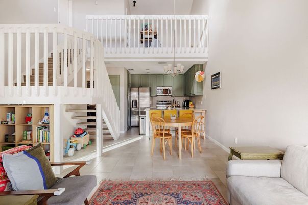Dining room, Interior, Kitchen, Stainless Steel Appliances