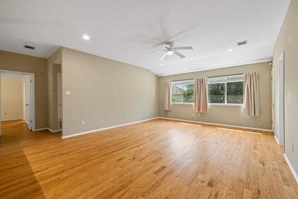 Empty room, Interior, Recessed Lighting, Wood Texture Flooring