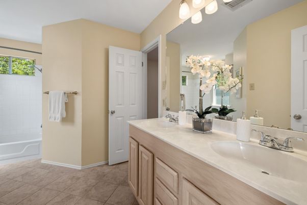 Bathroom, Dual Sink Vanities, Interior