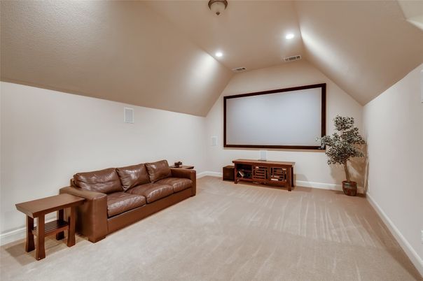 Interior, Projection Screen, Recessed Lighting, Theatre Room