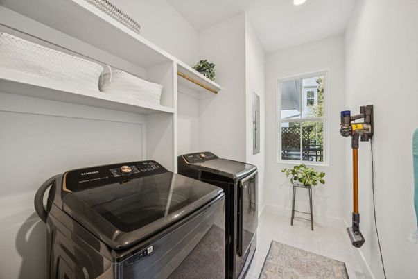 Interior, Recessed Lighting, Washer