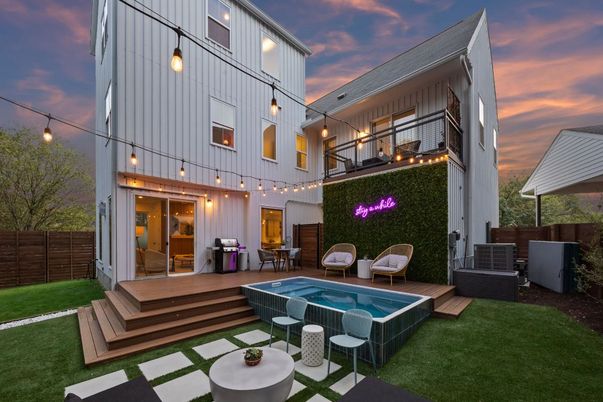 Backyard, Exterior, Hot Tub