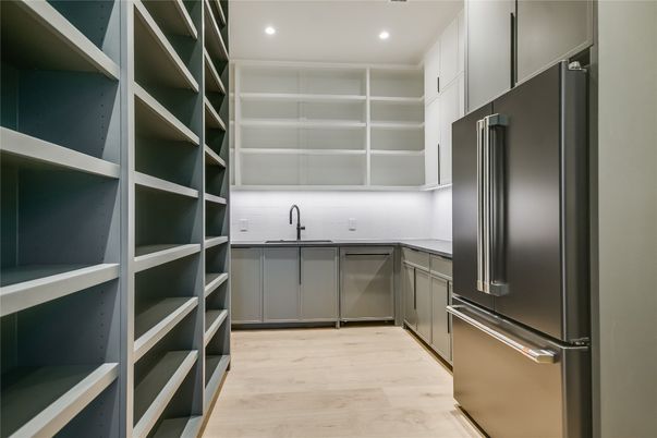 Interior, Recessed Lighting, Walk-in Closets, Wood Texture Flooring