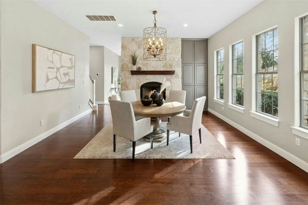 Chandelier, Dining room, Fireplace, Interior, Recessed Lighting, Wood Texture Flooring