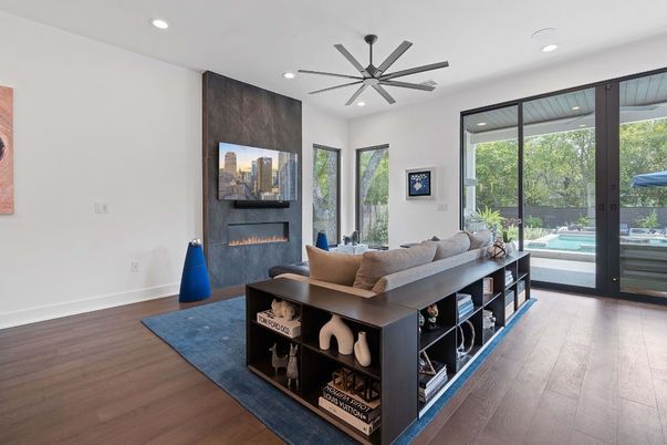 Fireplace, Interior, Living room, Pendant Lights, Recessed Lighting, Wood Texture Flooring