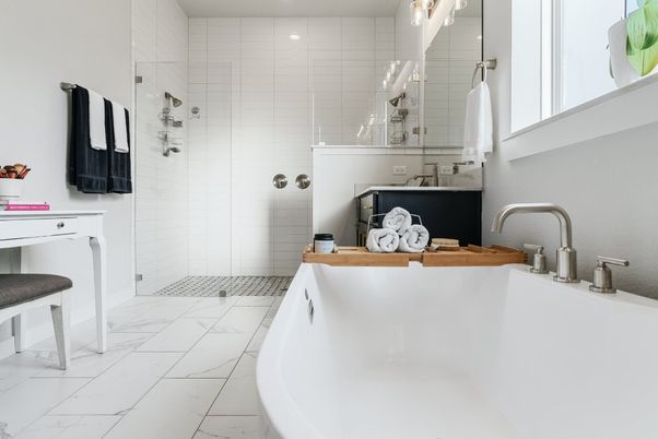 Bathroom, Free Standing Baths, Interior, Marble, Recessed Lighting