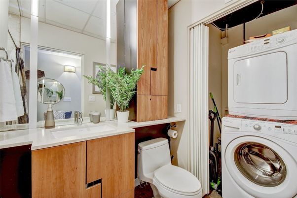 Bathroom, Interior, Utility Closets, Washer