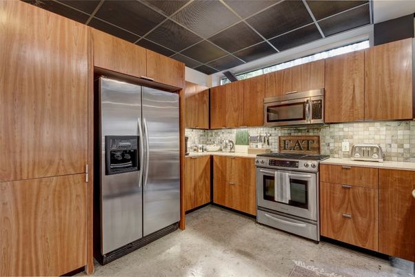 Interior, Kitchen, Stainless Steel Appliances
