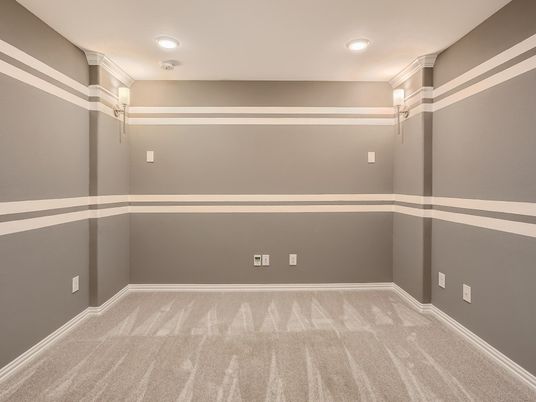 Empty room, Interior, Recessed Lighting