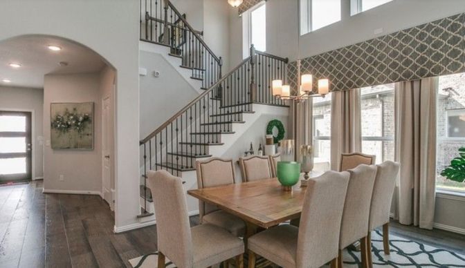 Chandelier, Dining room, Interior, Recessed Lighting, Wood Texture Flooring