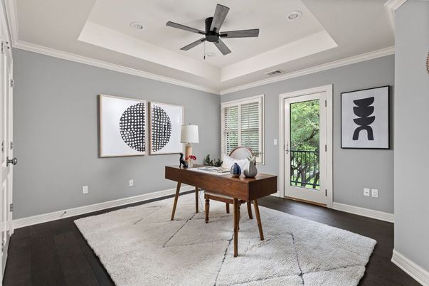 Home Office, Interior, Recessed Lighting, Wood Texture Flooring