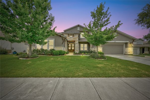Attached, Backyard, Exterior, Facade, American Craftsman