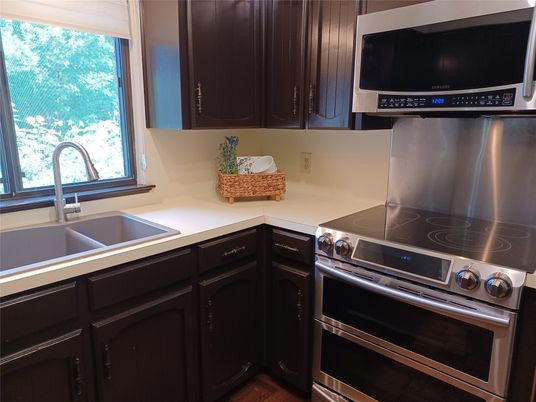 Interior, Kitchen, Stainless Steel Appliances
