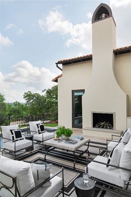 Exterior, Fireplace