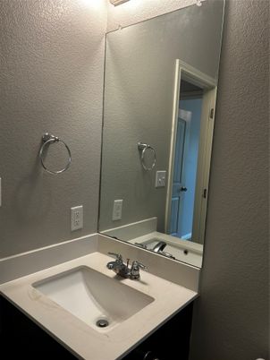 DE Listing image placeholder
